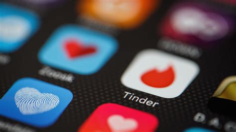 tinder teen sex|Top 10 Dating Apps for Teenagers